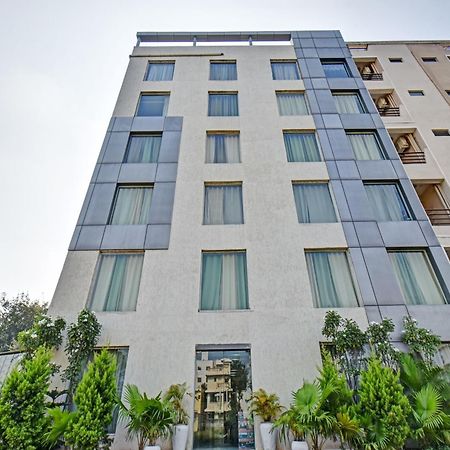 Townhouse Classio Suites Ширди Экстерьер фото